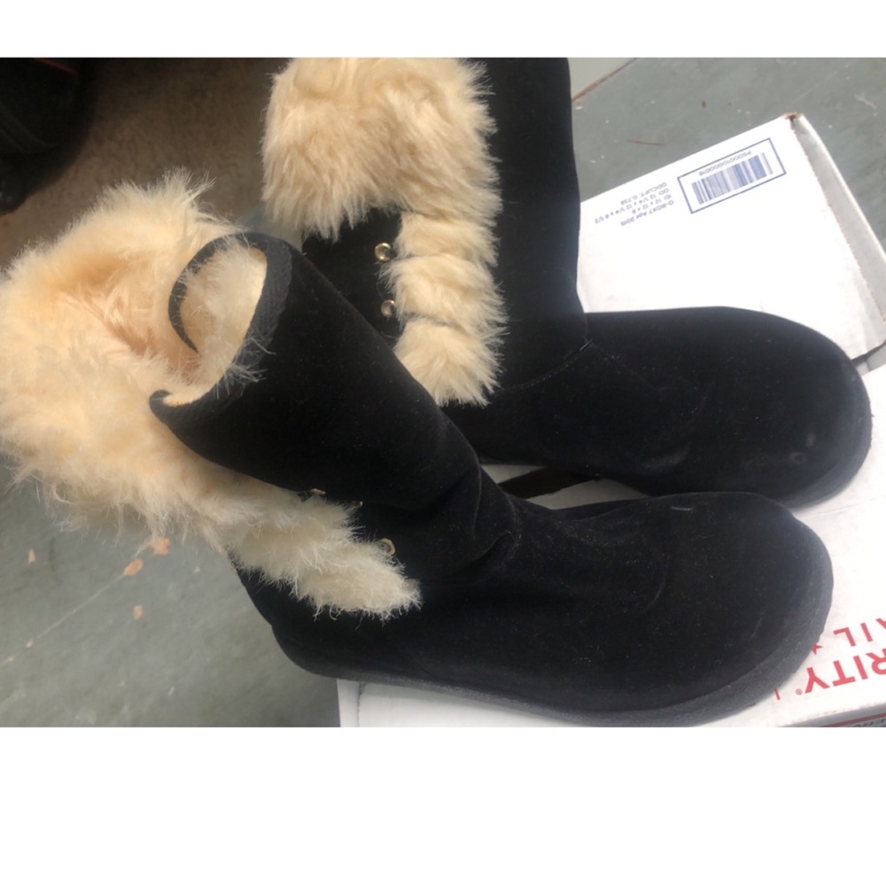 Furr Boots